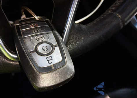 2020 Ford Edge Titanium z USA, uszkodzony, nr VIN 2FMPK3K99LBA56202